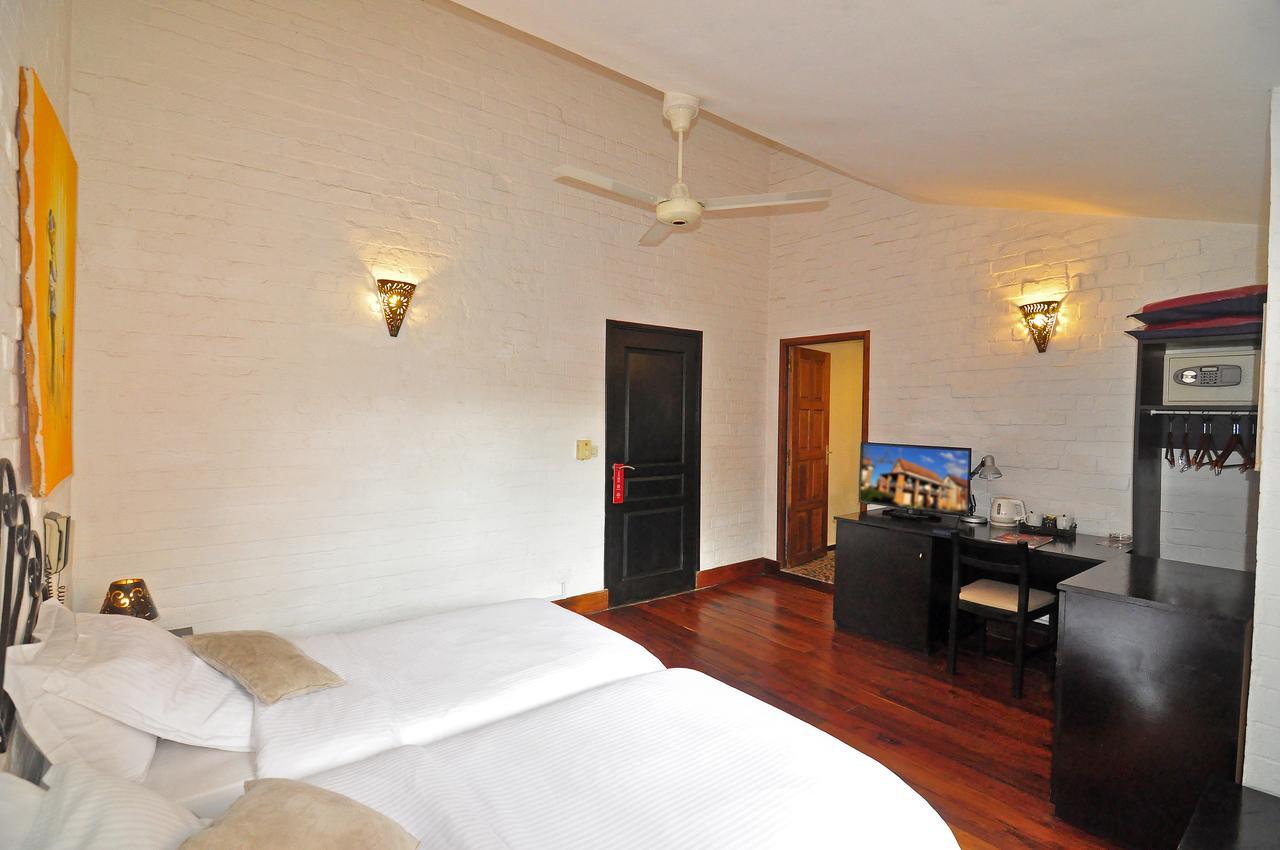 Rova Hotel Antananarivo Eksteriør bilde