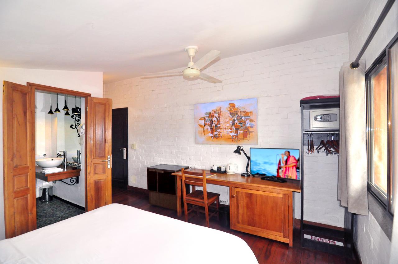 Rova Hotel Antananarivo Eksteriør bilde