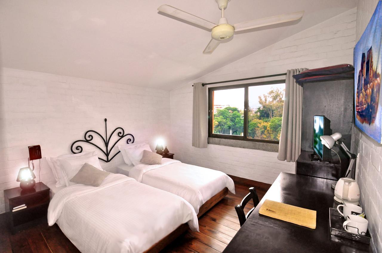 Rova Hotel Antananarivo Eksteriør bilde