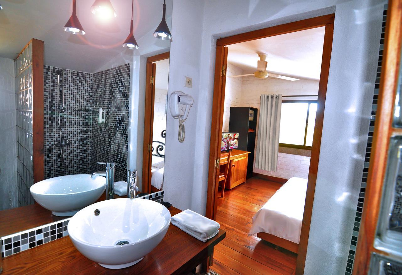 Rova Hotel Antananarivo Eksteriør bilde