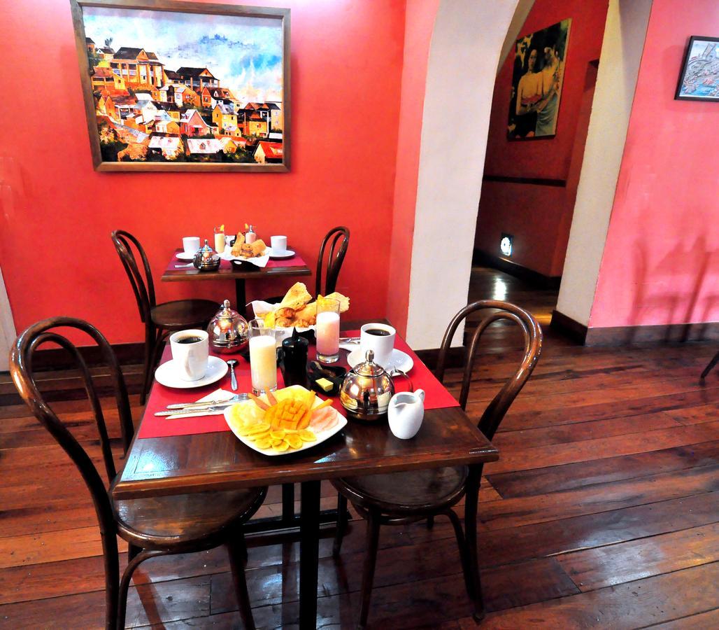 Rova Hotel Antananarivo Eksteriør bilde